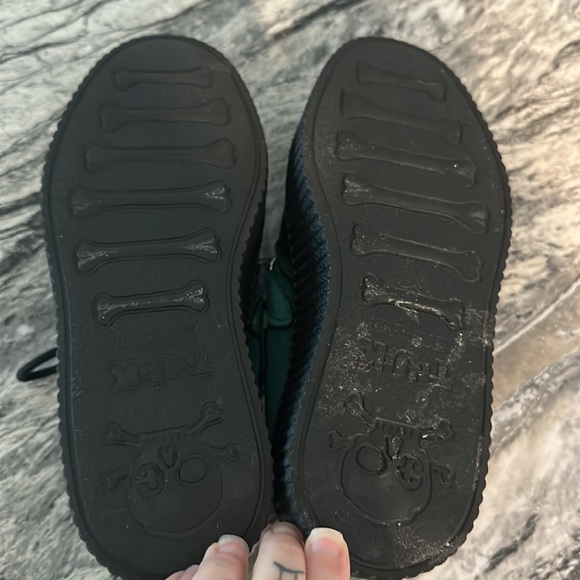 T.U.K. Green Velvet Mondo Creepers Women’s size 5/Men’s 3 - Picture 5 of 6